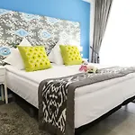 Sofia Apartment *